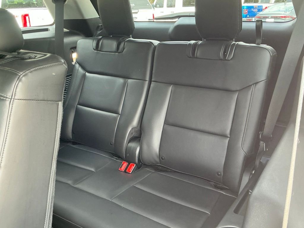 Used 2023 Silver Ford XLT image 34