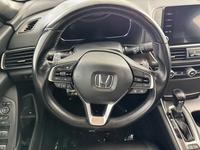 Used 2019  Honda Sport image 25