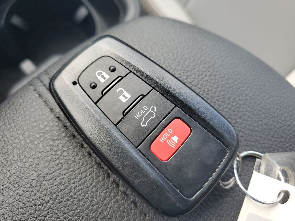 Used 2025 Red Toyota XLE Premium image 28