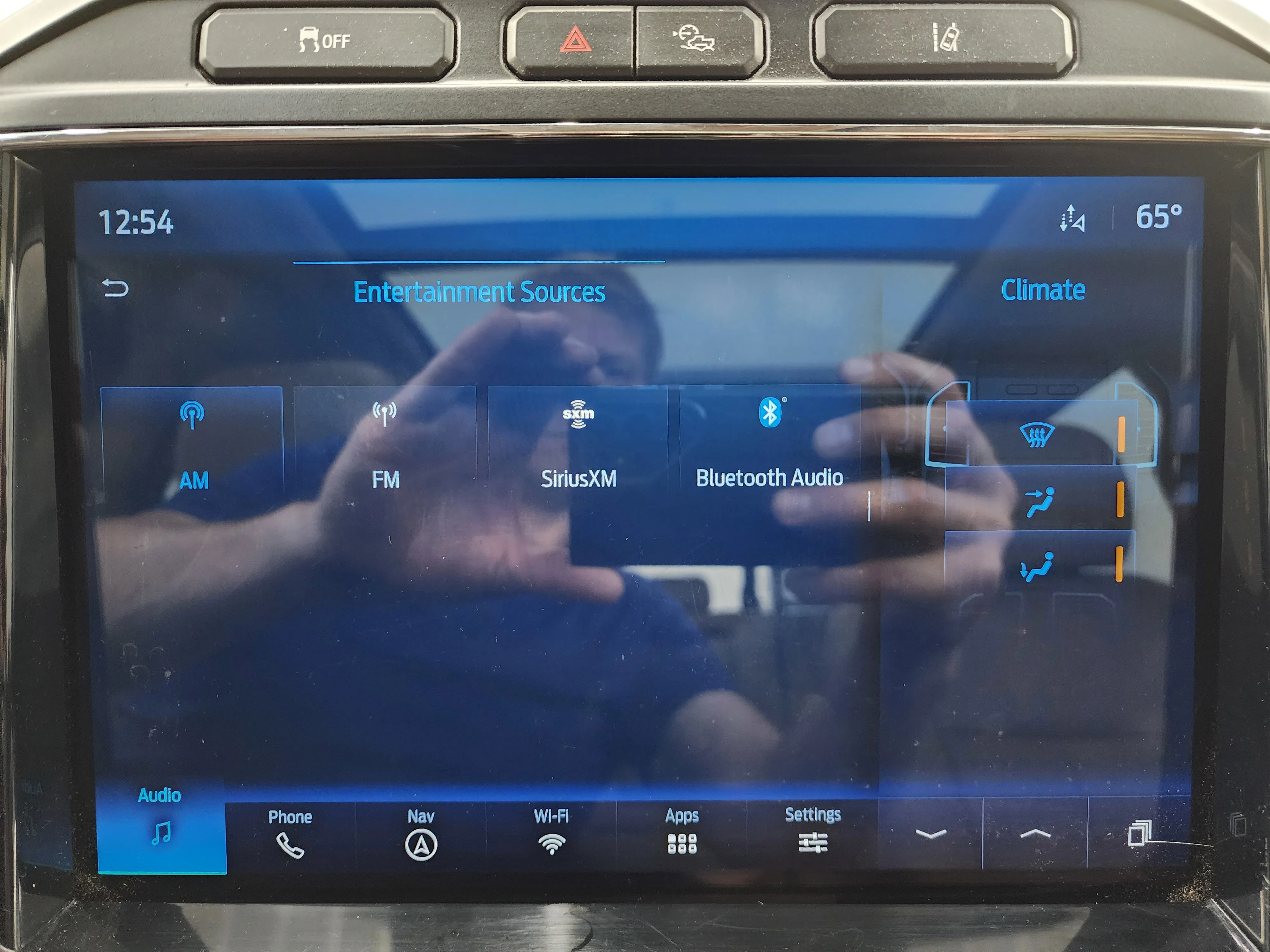 Used 2022 Agate Black Metallic Ford Lariat image 53