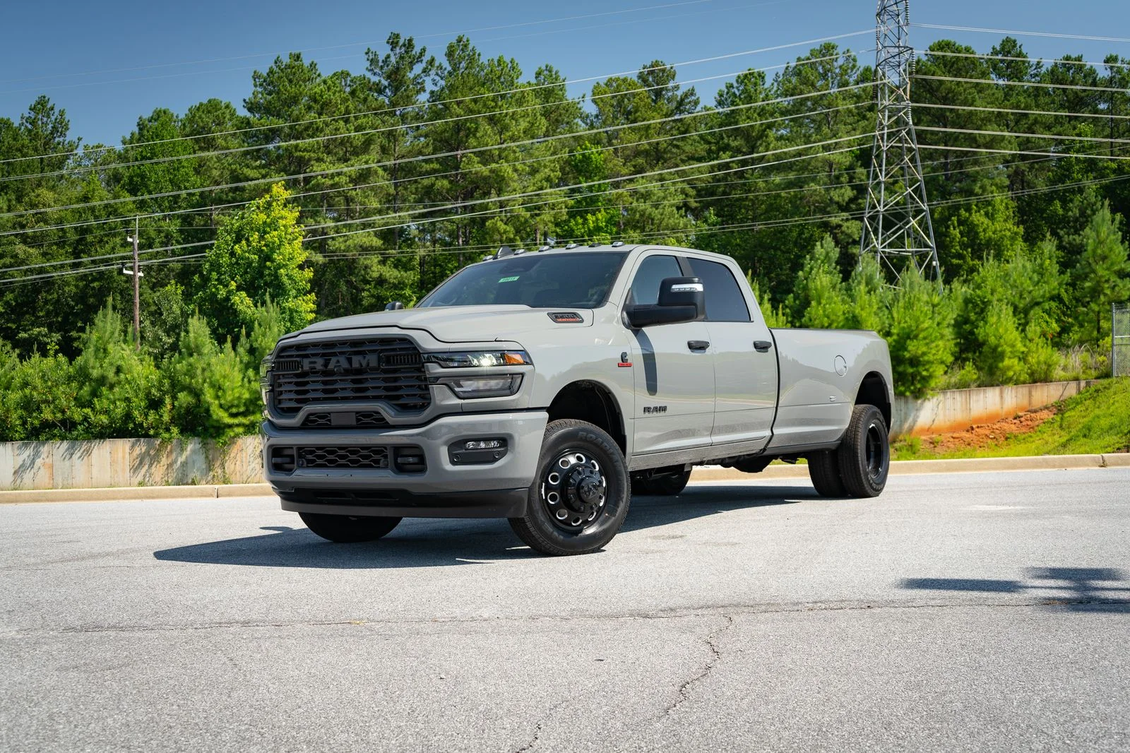 New 2026 Ceramic Gray Clear-Coat Exterior Paint RAM Big Horn image 1