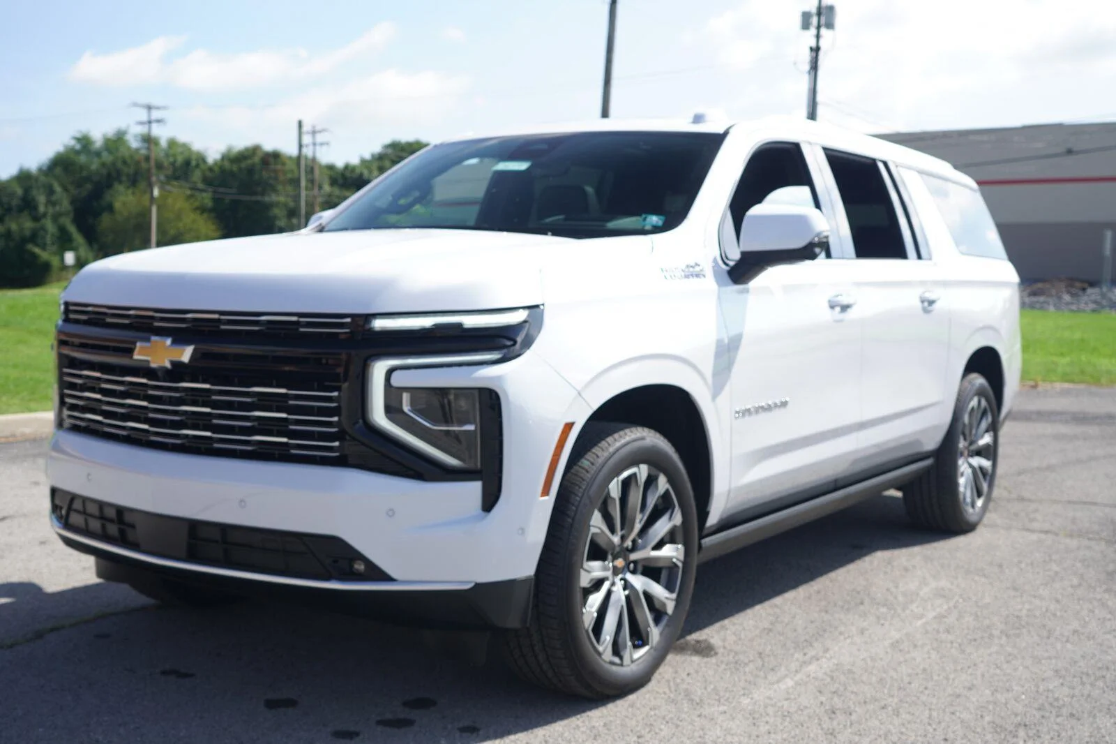 2026 Chevrolet Suburban High Country - Photo 8