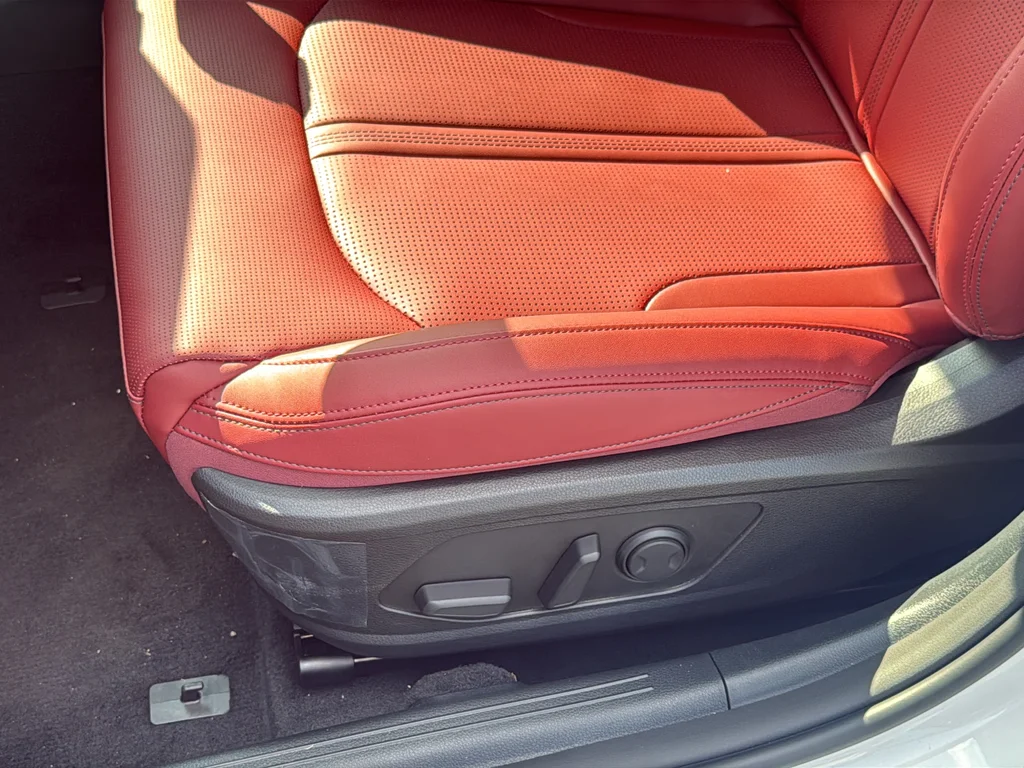 New 2026 Snow White Pearl Kia GT-Line image 18