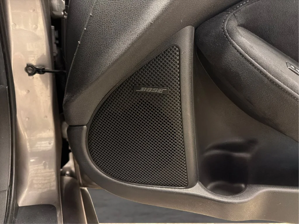 Used 2009 Gray Nissan Touring image 33