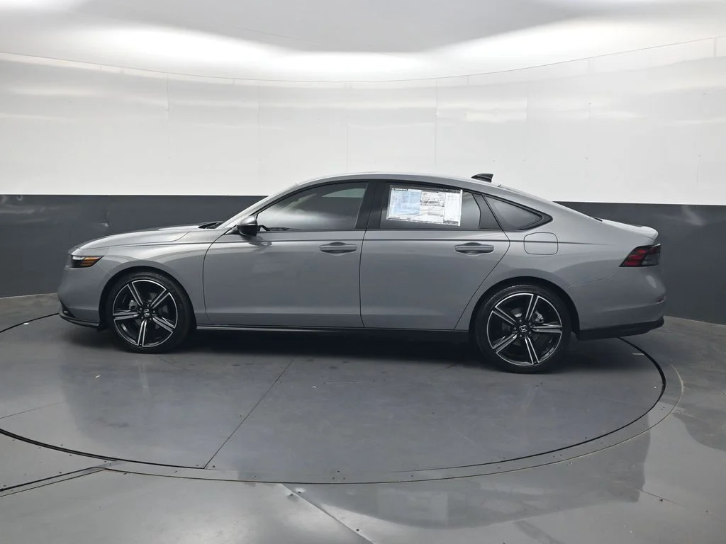 New 2026 Urban Gray Pearl Honda SE image 7