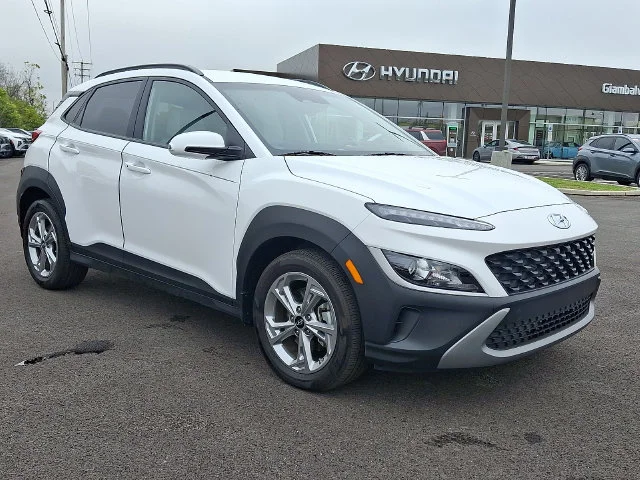 Certified Used 2023 White Hyundai SEL image 1