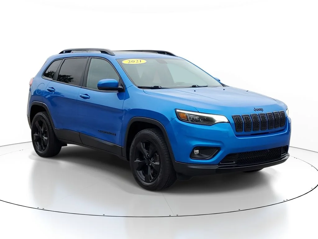 Used 2021 Jeep Cherokee Altitude with VIN 1C4PJMMX8MD106530 for sale in Clare, MI