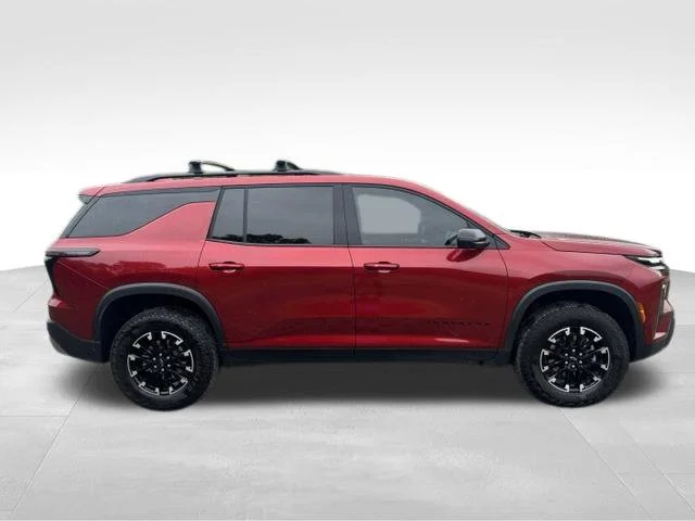 Used 2025 Red Chevrolet Z71 image 10