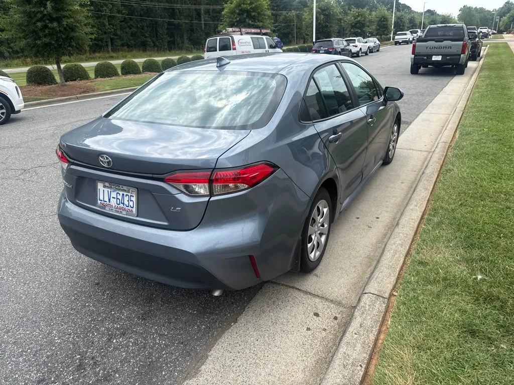 Used 2026  Toyota LE image 6