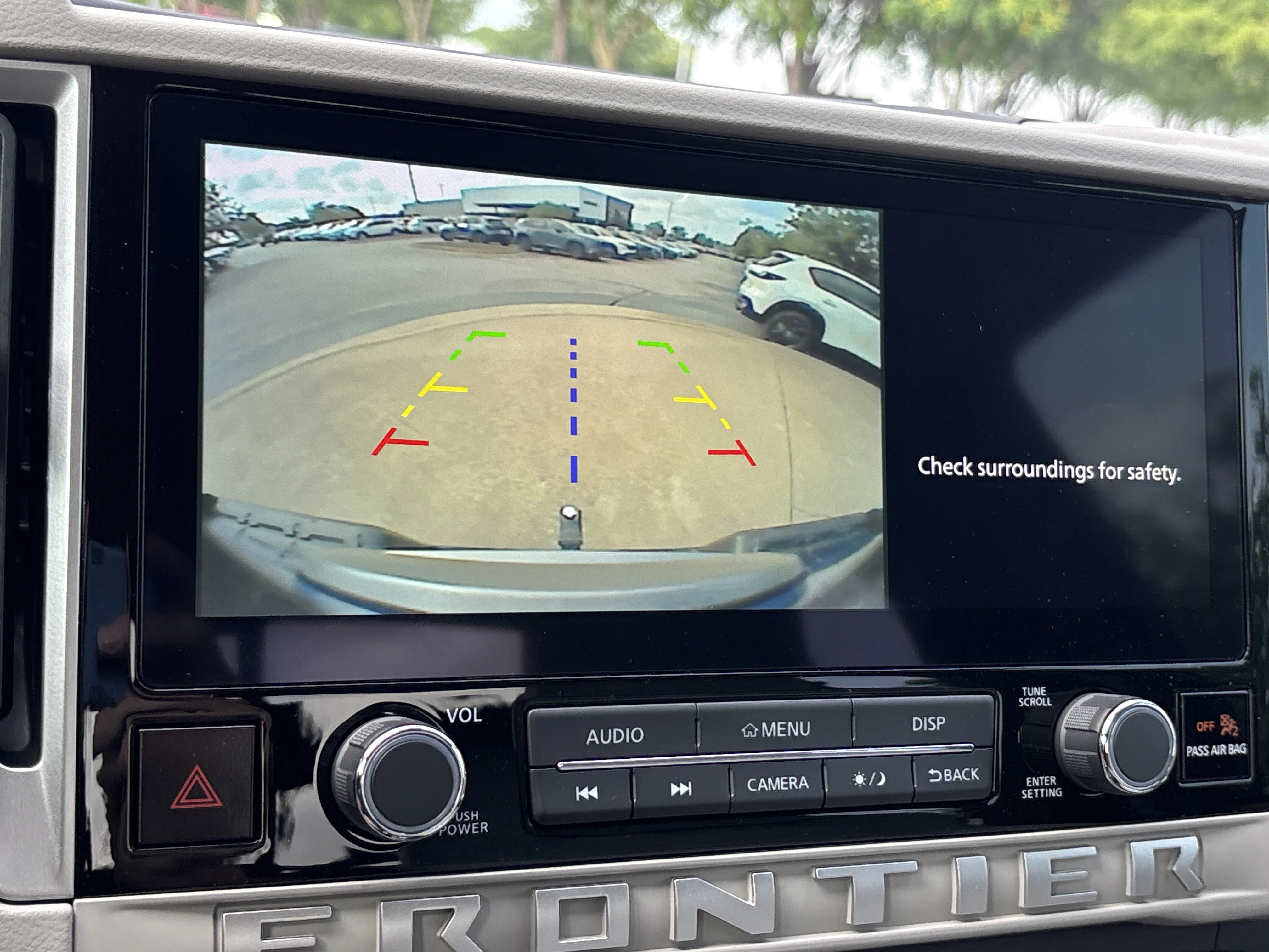 Used 2025 Bluestone Pearl Nissan SV image 31