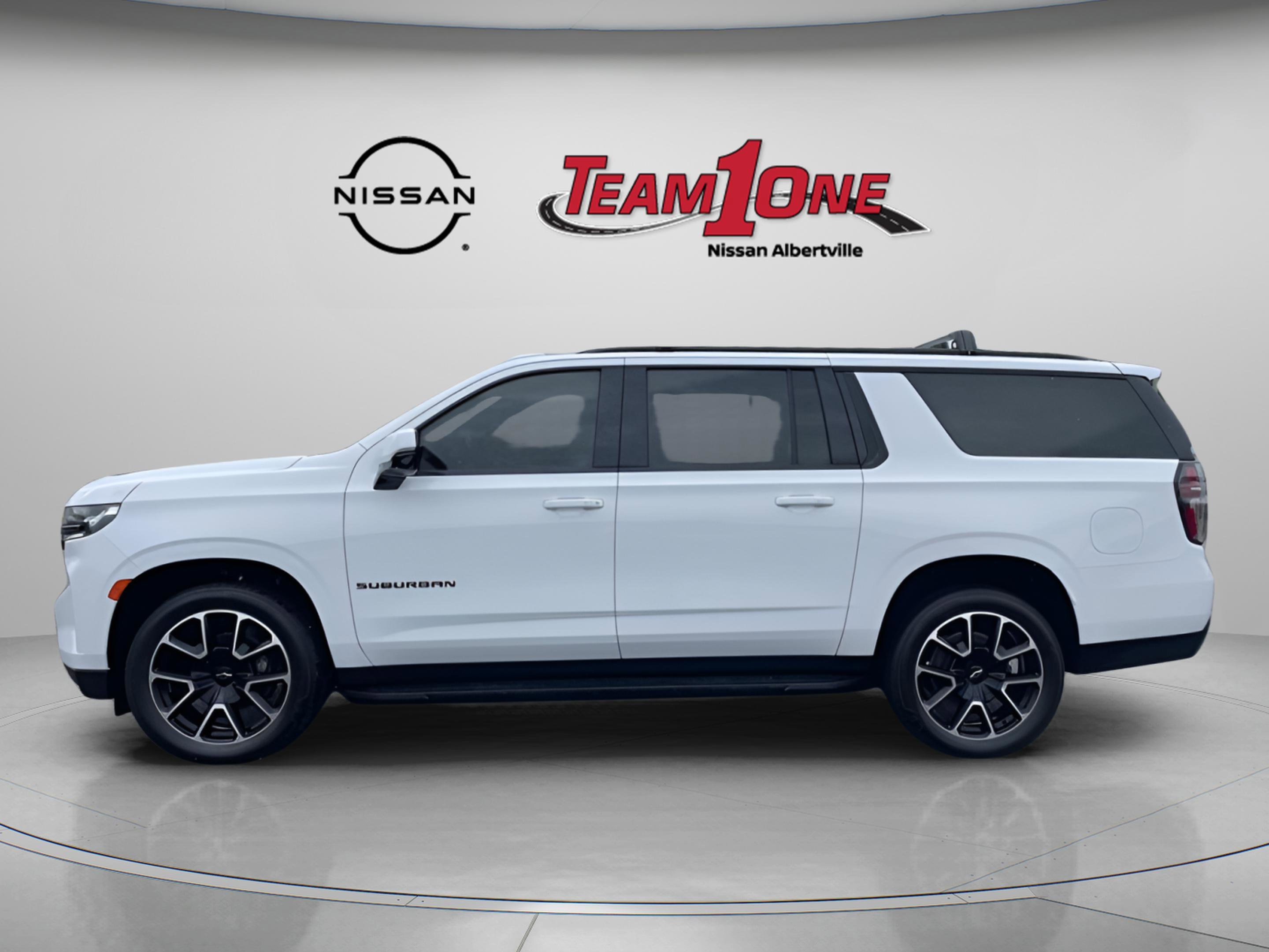 Used 2024 White Chevrolet RST image 4