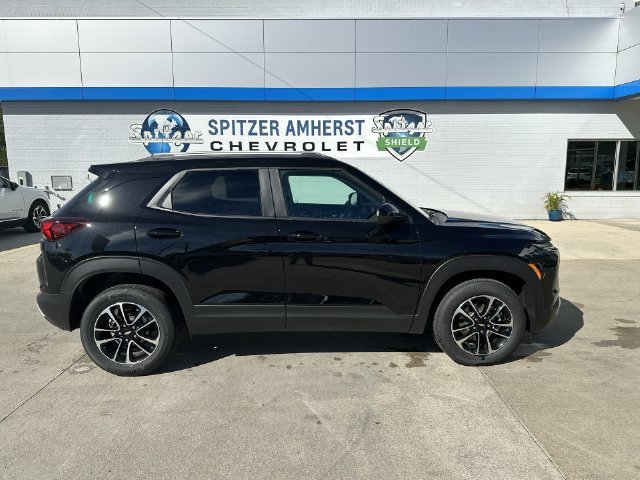 New 2026 Mosaic Black Metallic Chevrolet LT image 10