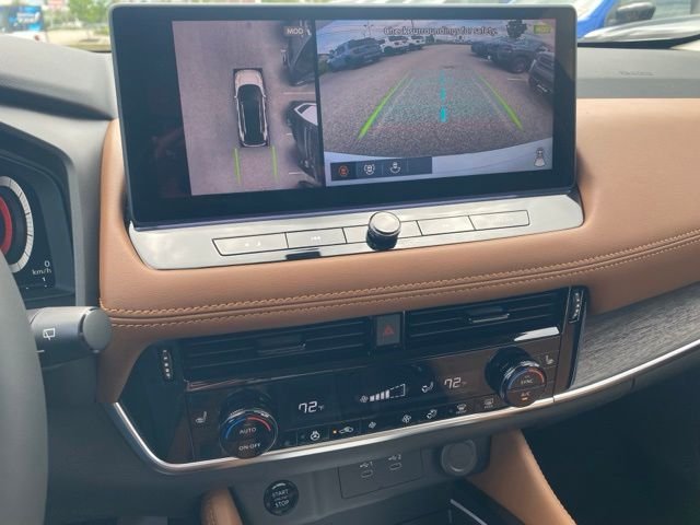New 2026 Everest White Pearl TriCoat / Super Black Two-tone Nissan Platinum image 14