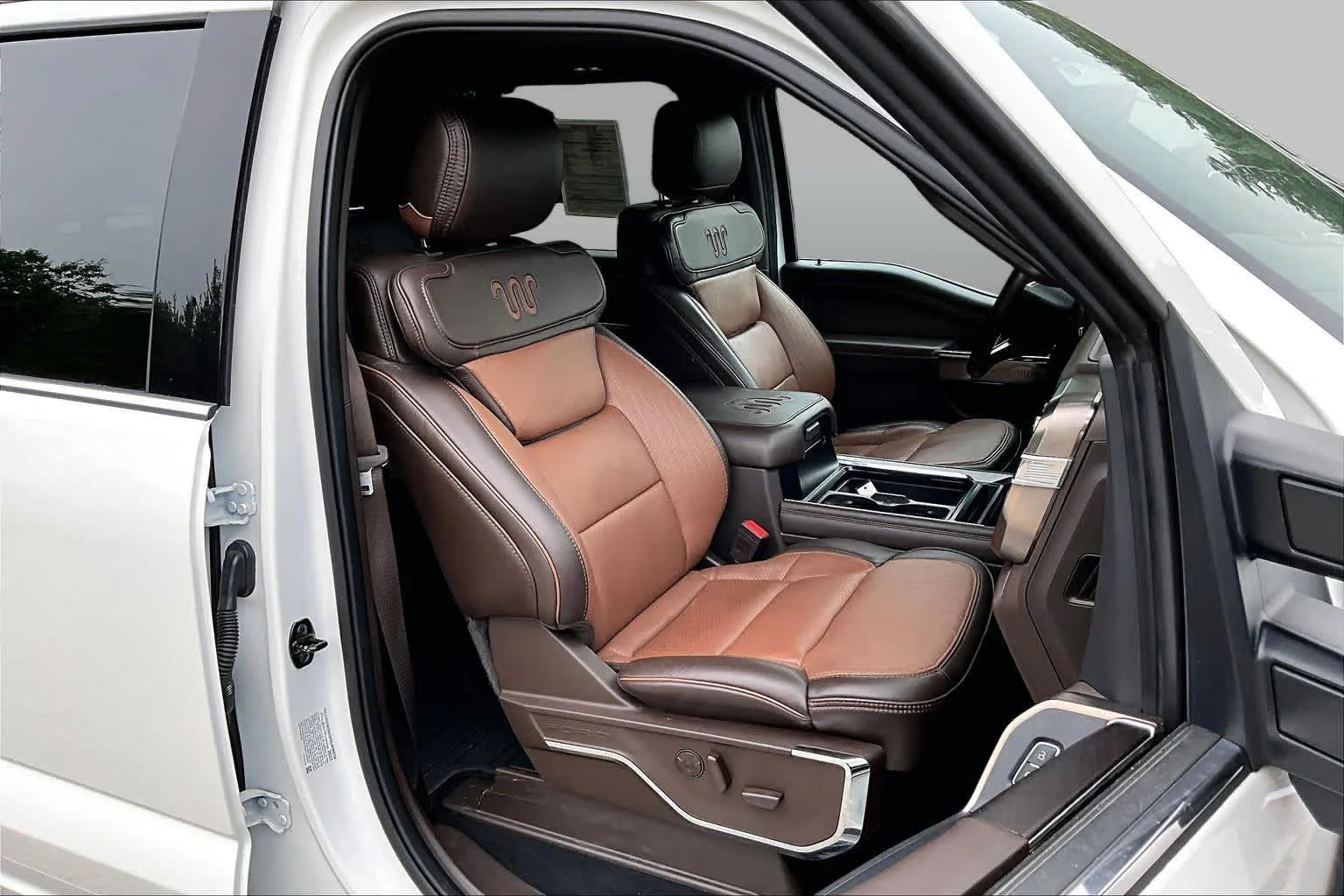 Certified Pre-Owned 2024 Ford F-350 King Ranch
