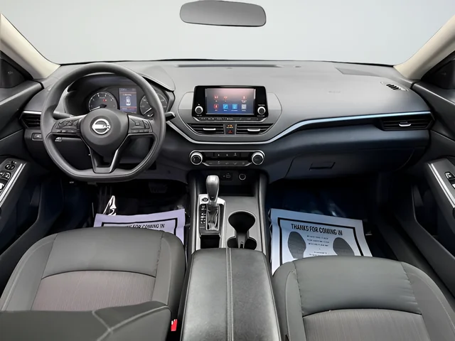 Used 2024 Silver Nissan 2.5 S image 23