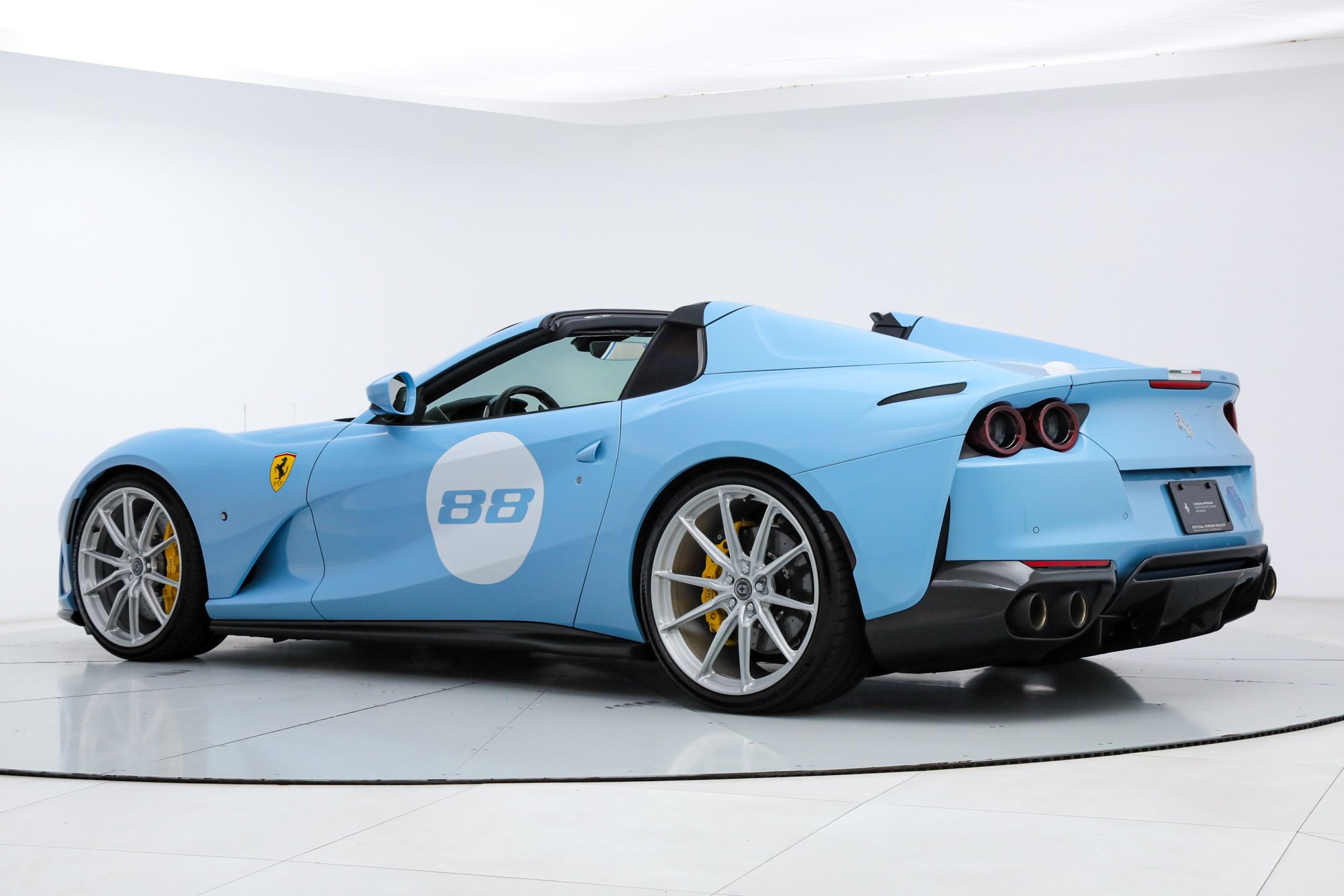 Used 2023 Blue Ferrari  image 3
