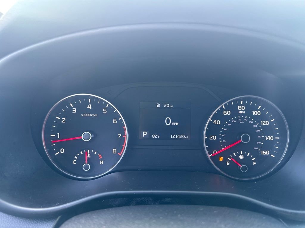Used 2021 Red Kia EX image 19