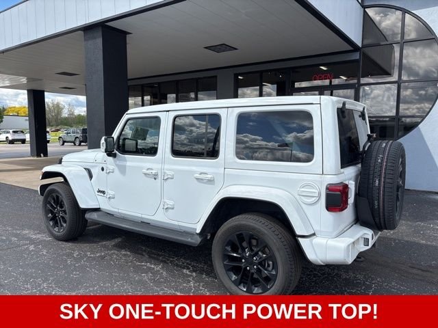 Used 2023 White Jeep Sahara image 6