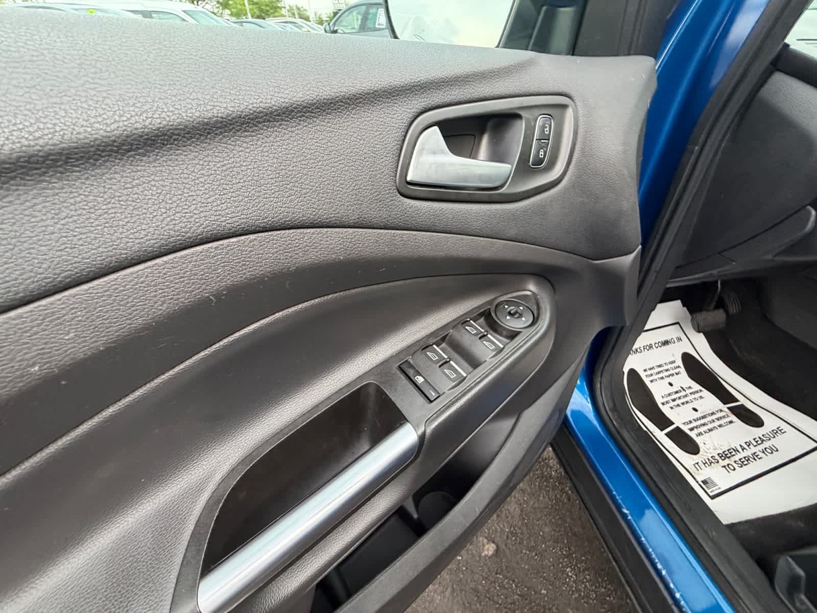 Used 2017 Lightning Blue Ford SE image 14