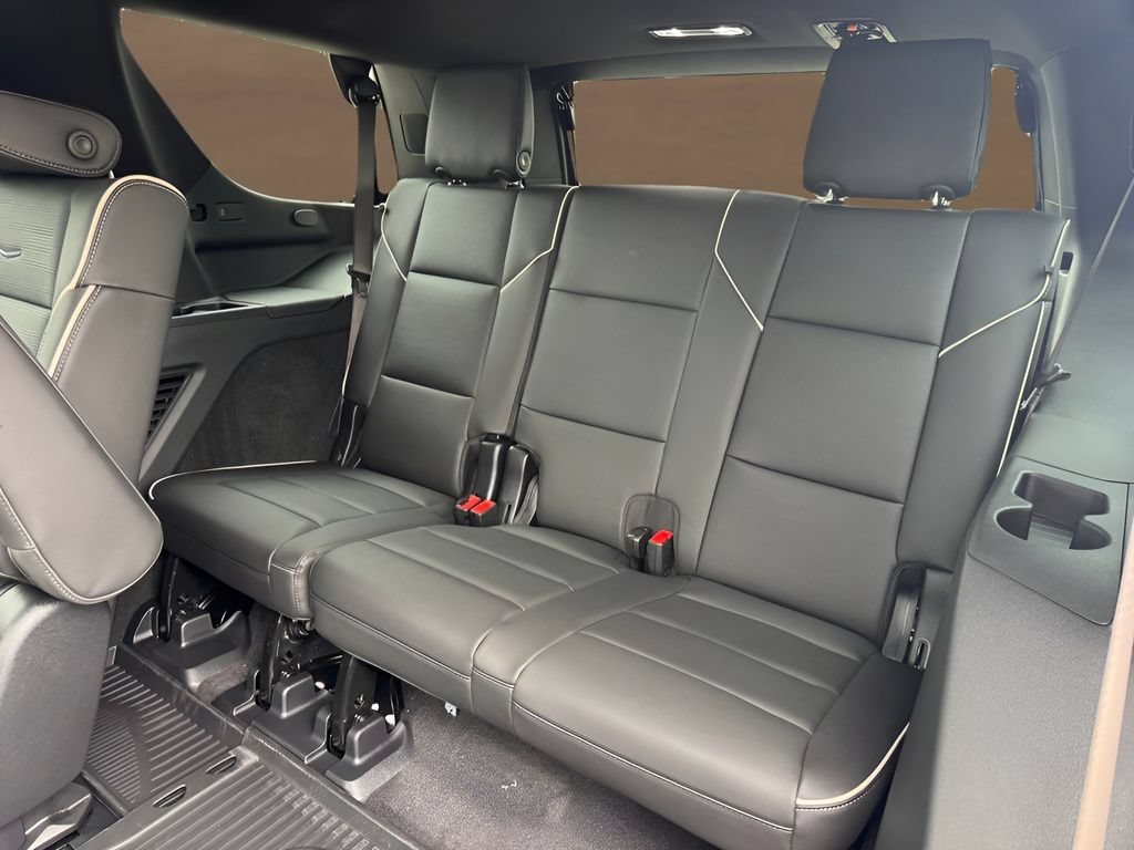 2026 Cadillac Escalade Luxury - Photo 17