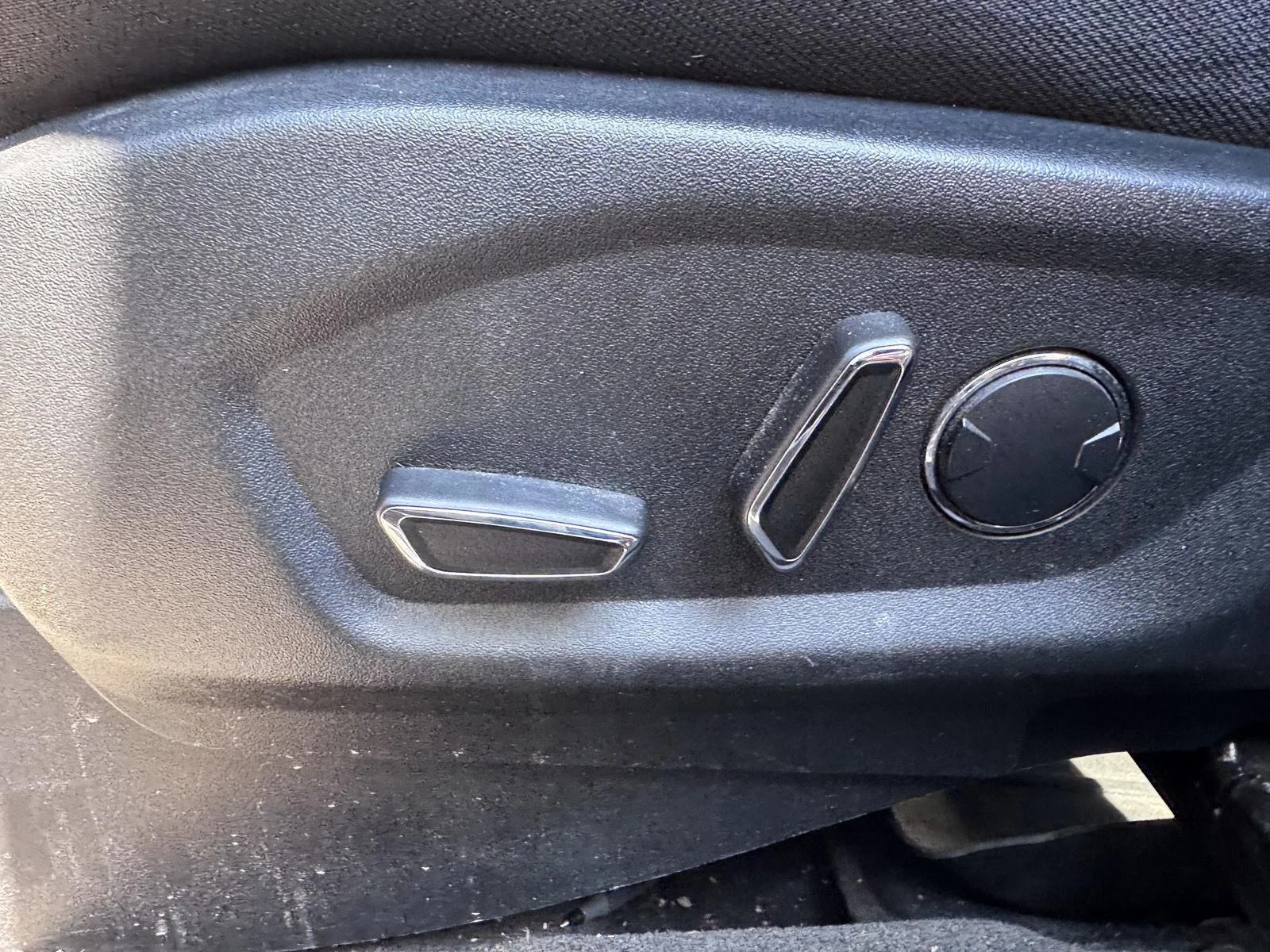 Used 2018 Magnetic Ford XLT image 13