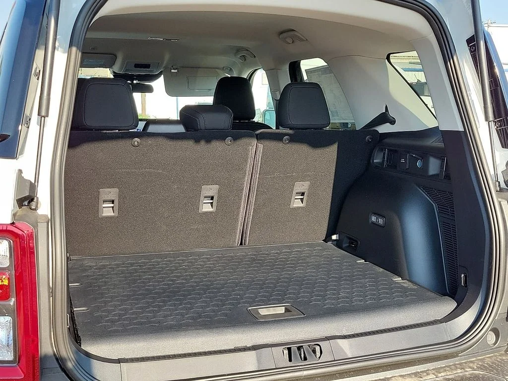 New 2026 Oxford White Ford Big Bend® image 8