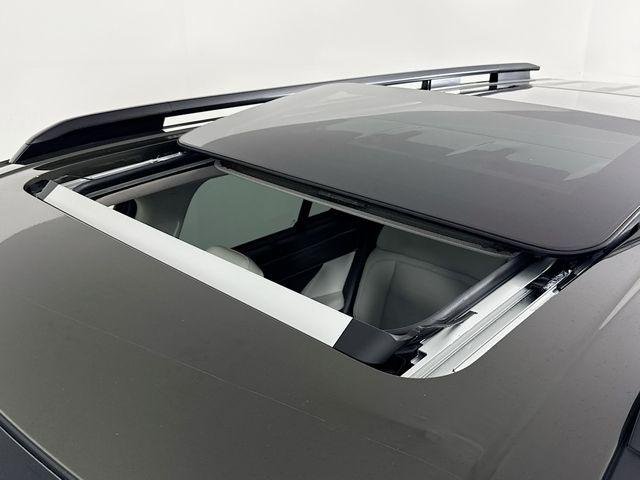 New 2026 Green Hyundai Limited FWD image 42