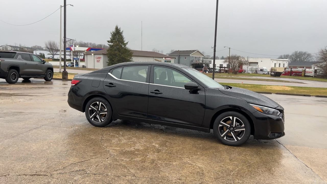 Used 2024 Nissan Sentra SV with VIN 3N1AB8CV4RY221949 for sale in Lebanon, OH