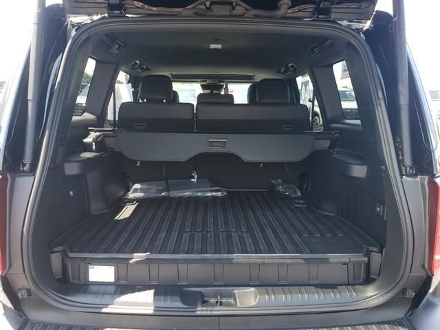 Used 2025 Black Toyota Base image 7