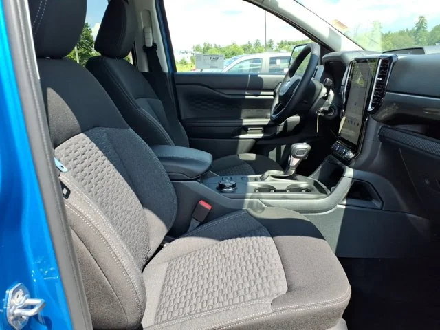 New 2026 Velocity Blue Metallic Ford XLT image 31