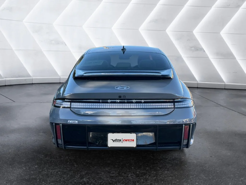 Used 2023 Blue Hyundai Limited image 5