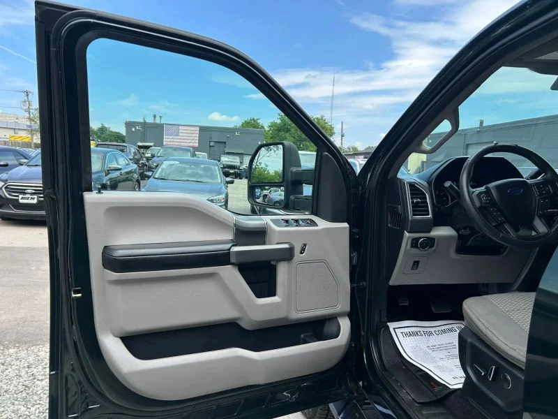 Used 2016 Green Ford XLT Pickup 4D 5 1/2 ft image 34