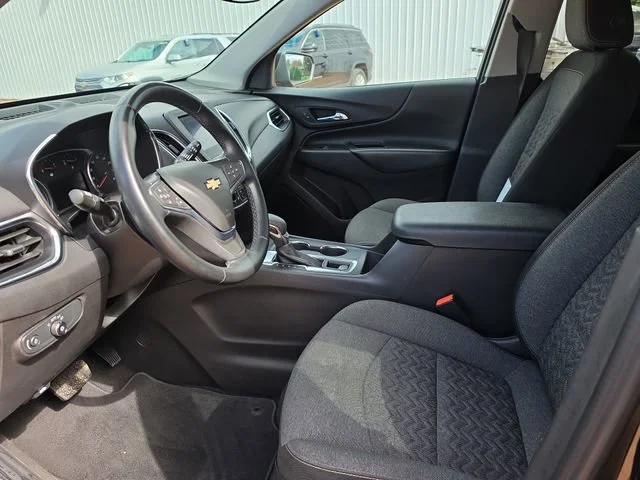 Used 2024 Mosaic Black Metallic Chevrolet LT image 17