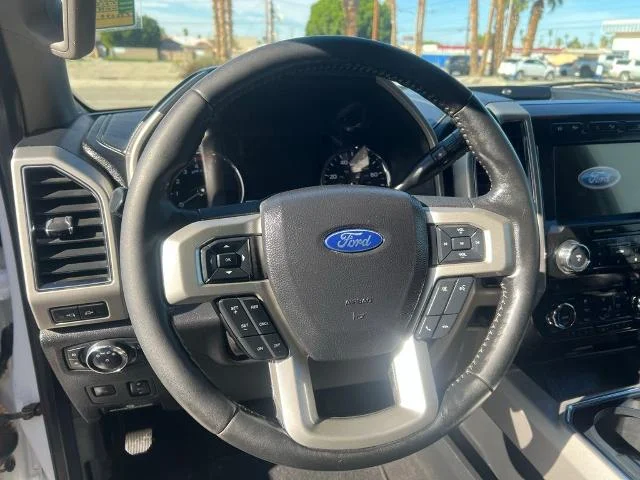 Used 2020 Oxford White Ford Lariat image 40