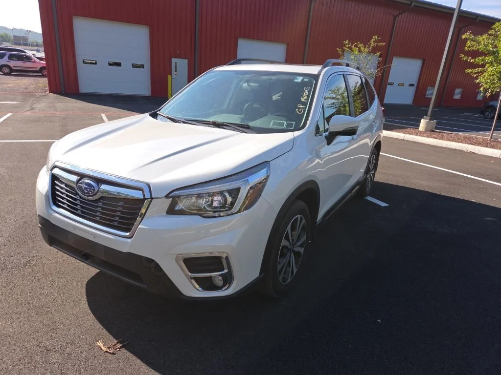 Used 2019 White Subaru Limited image 25
