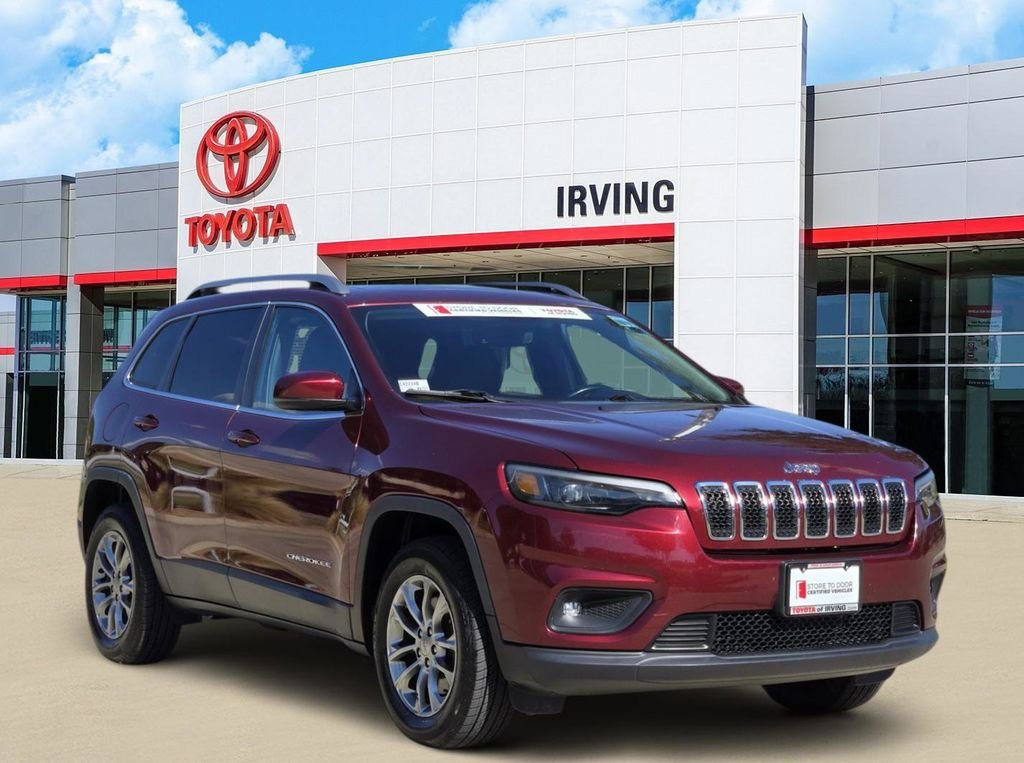 Used 2019 Jeep Cherokee Latitude Plus with VIN 1C4PJMLB8KD287020 for sale in Irving, TX