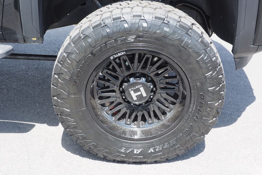 Used 2025 Black GMC AT4 image 9