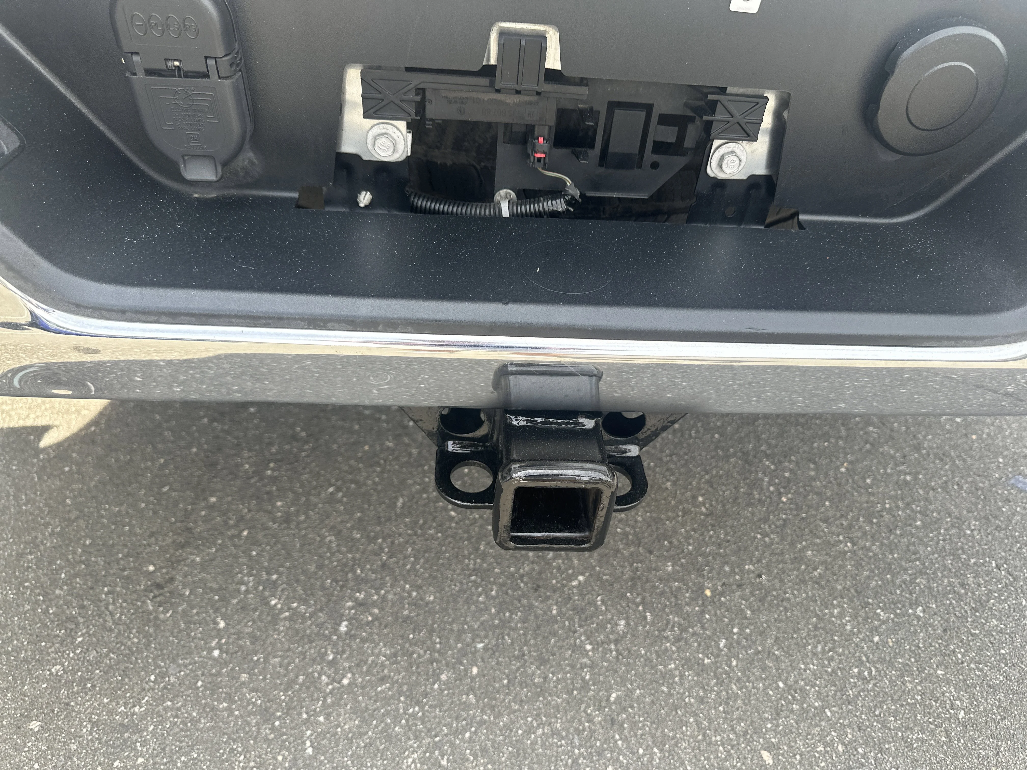 Used 2019 Summit White Chevrolet LT image 25
