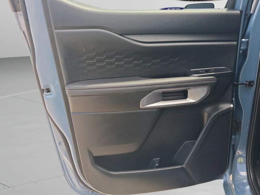 Used 2024 Azure Gray Metallic Ford XLT image 24