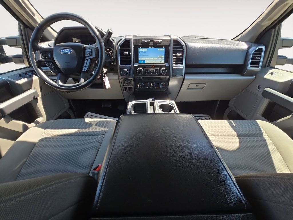 Used 2018 Black Ford XLT image 10