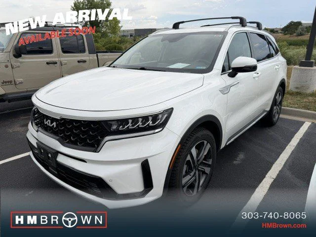 Used 2023 Snow White Pearl Kia EX image 2