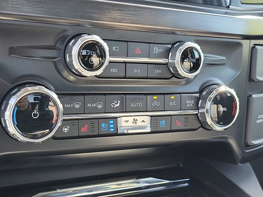 New 2026 Avalanche Ford F-250® Lariat® image 26