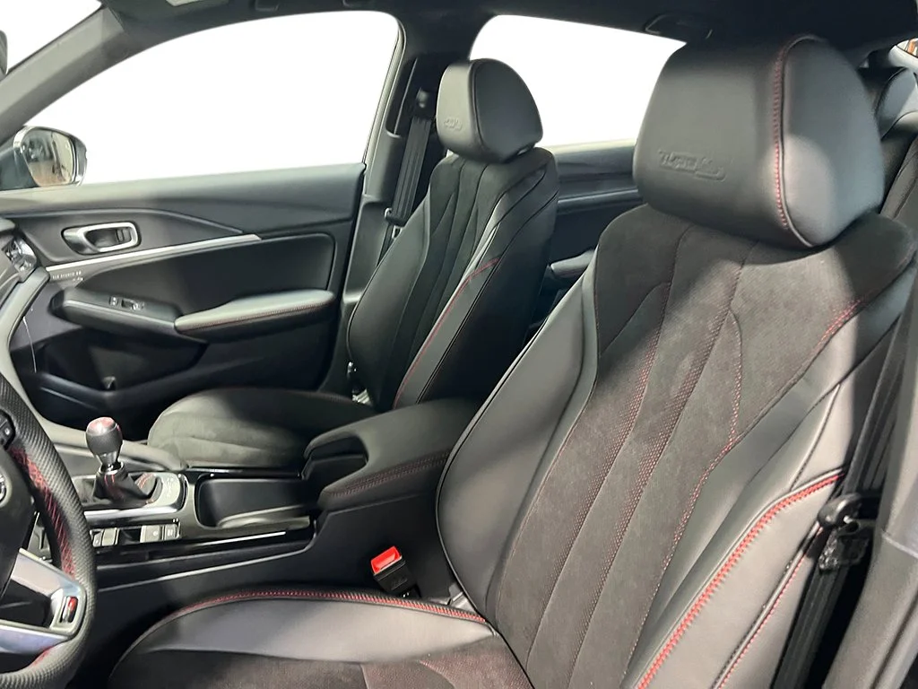 2025 Acura Integra Type S - Photo 15