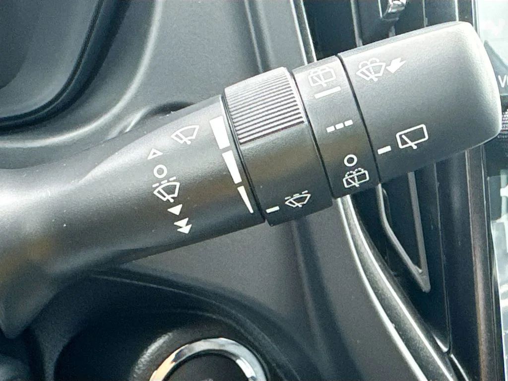 New 2026 CRYSTAL BLACK SILICA Subaru Premium image 14