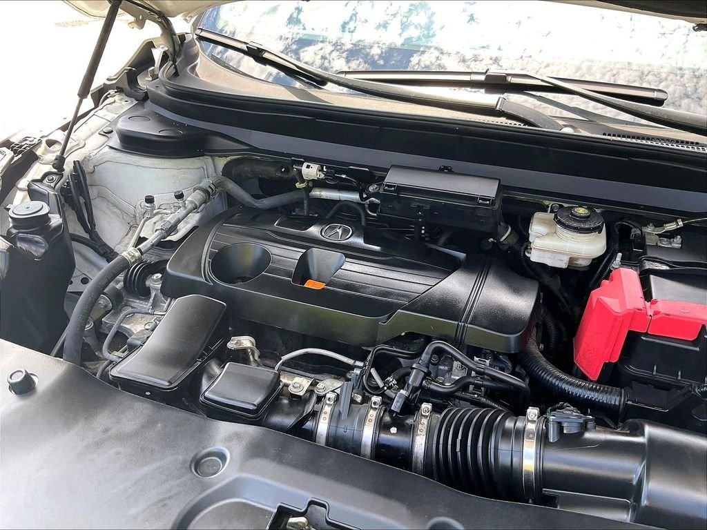 Used 2020 White Acura Base image 34