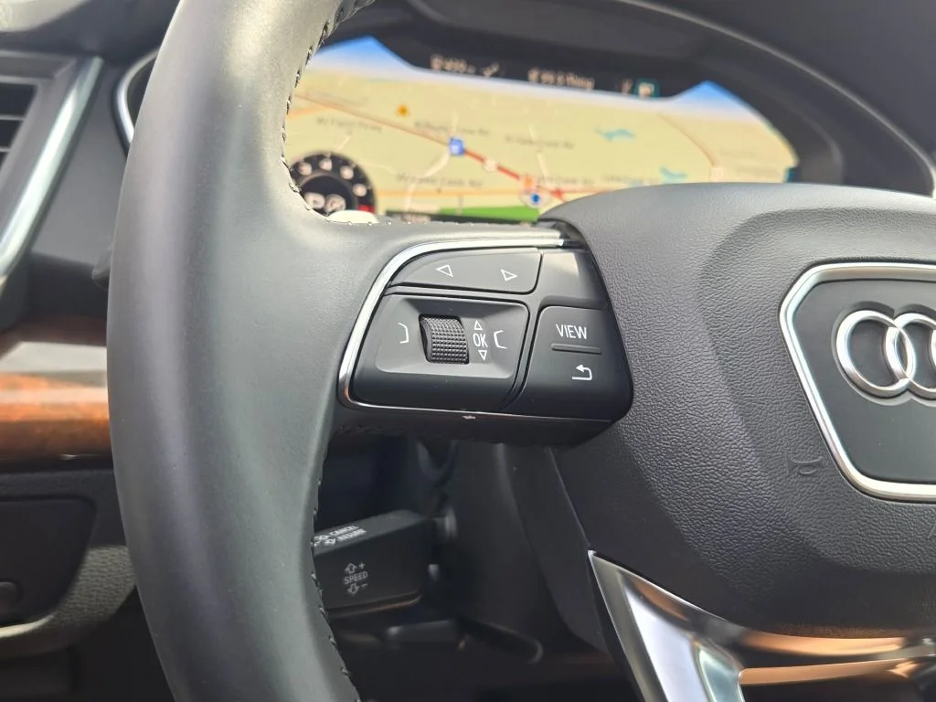 Used 2018 Black Audi 2.0T image 32