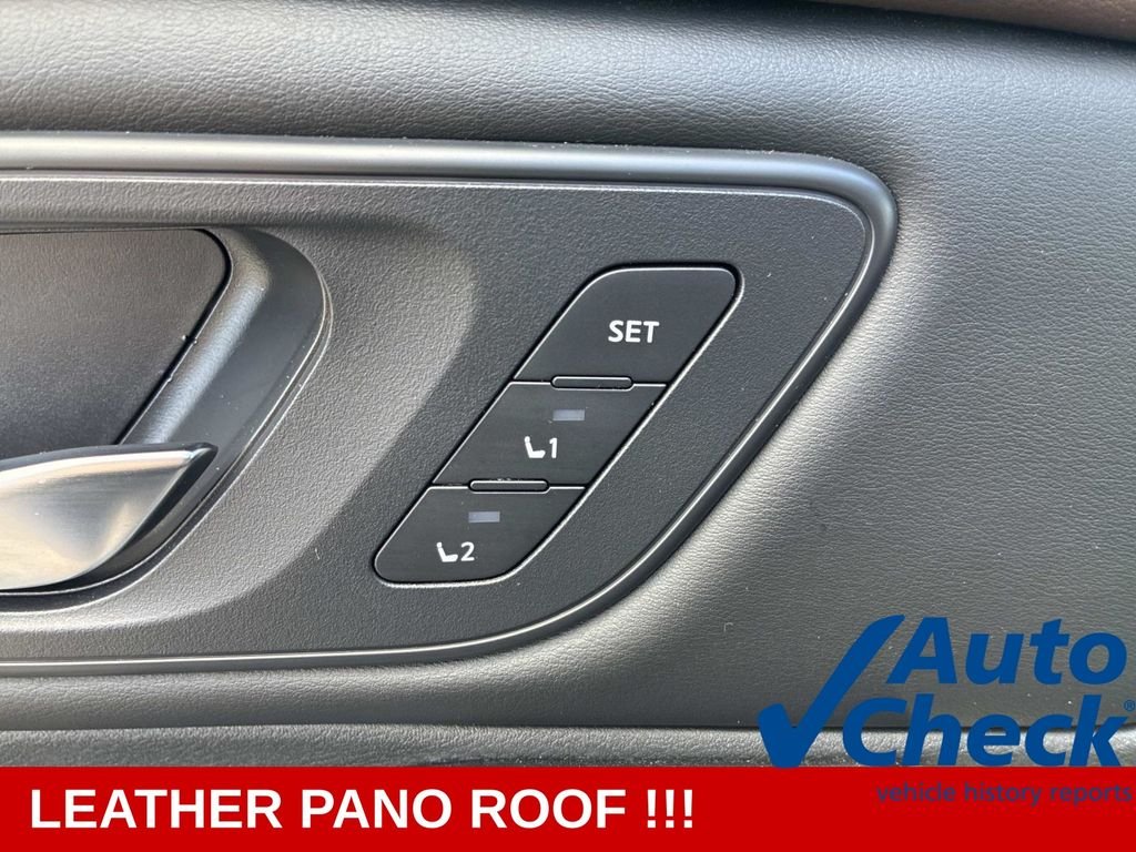 Used 2023 Gray Nissan SL image 22