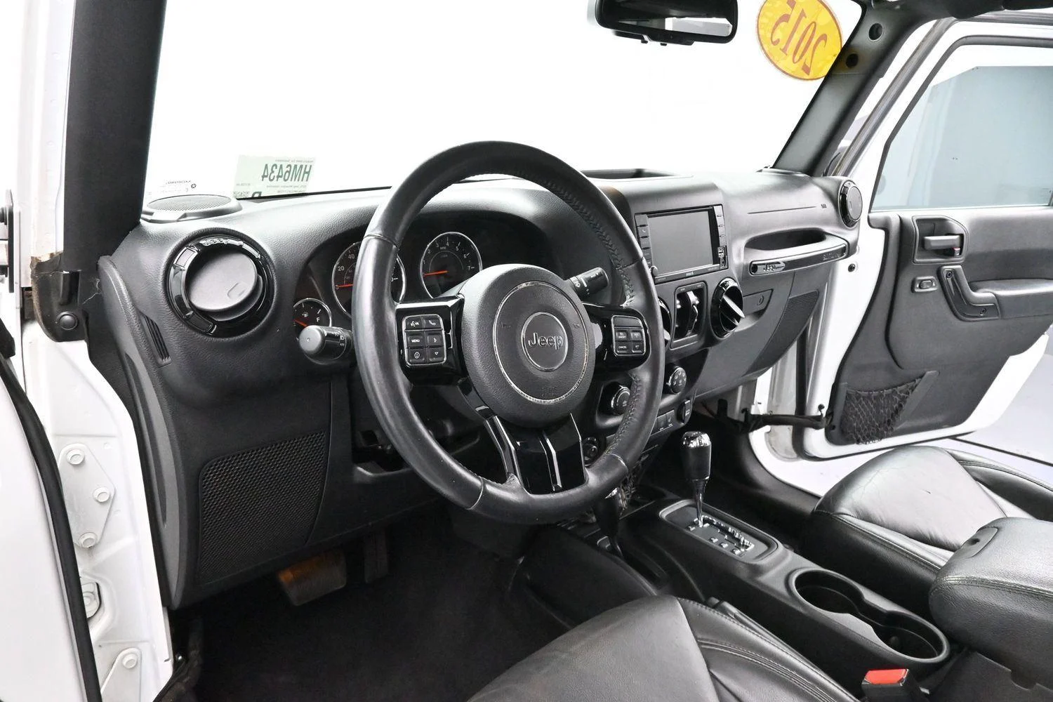 Used 2015 Bright White Clearcoat Jeep Altitude image 14
