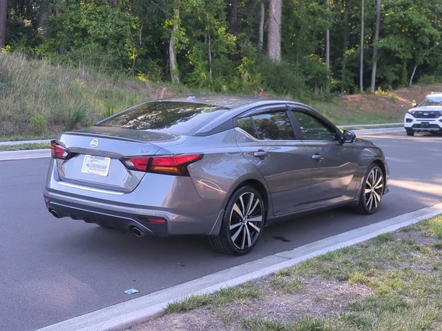Used 2021 Gray Nissan 2.5 SR image 13