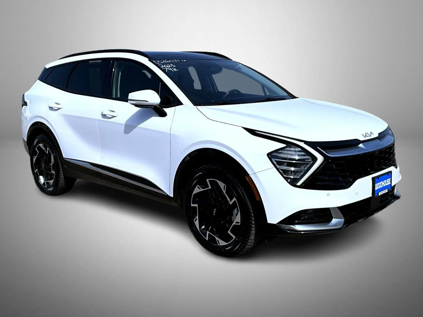 Used 2023 White Kia SX-Prestige image 3